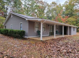 204 Black Bear Ln, Boones Mill, VA 24065