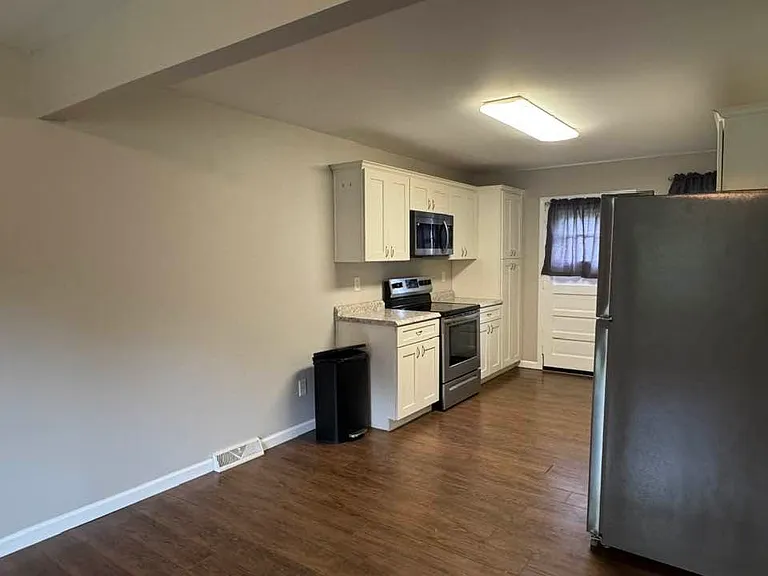 1095 Sunset Rd — Photo 11