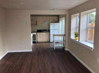 4530 NE 74th Ave #B, Portland, OR 97218