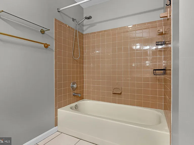 3034 Pebble Beach Dr — Photo 18