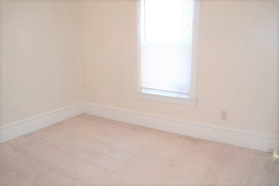 1st image of 213 Coleridge Ave #A
