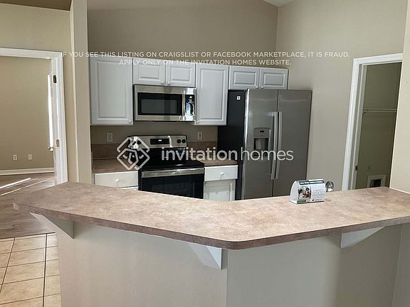 4th image of 3029 SW 11th Ct