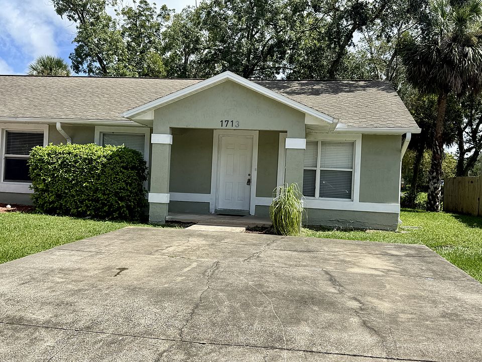 1st image of 1713 Palmetto Ct