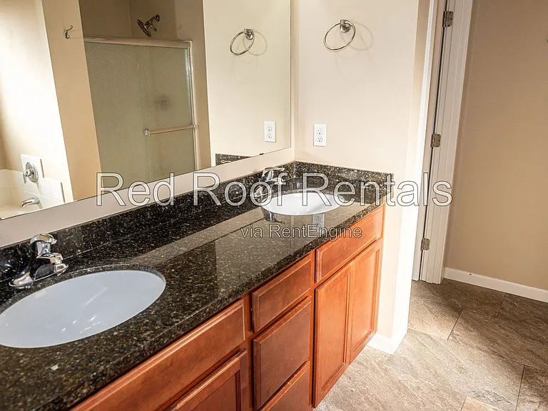 1441 Farina Loop SE — Photo 36