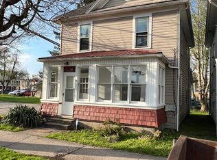 118 10th St, Elkins, WV 26241