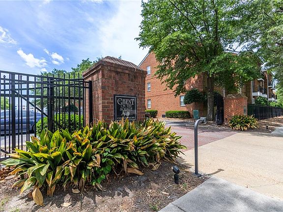 3rd image of 203 Westover Ave APT 103