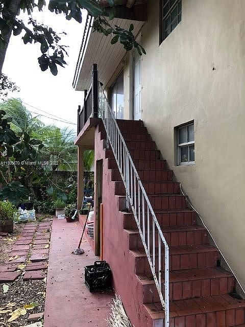 1st image of 2972 NW 15th St #4