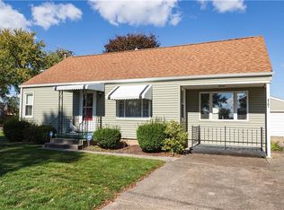 2101 41st St NE, Canton, OH 44705