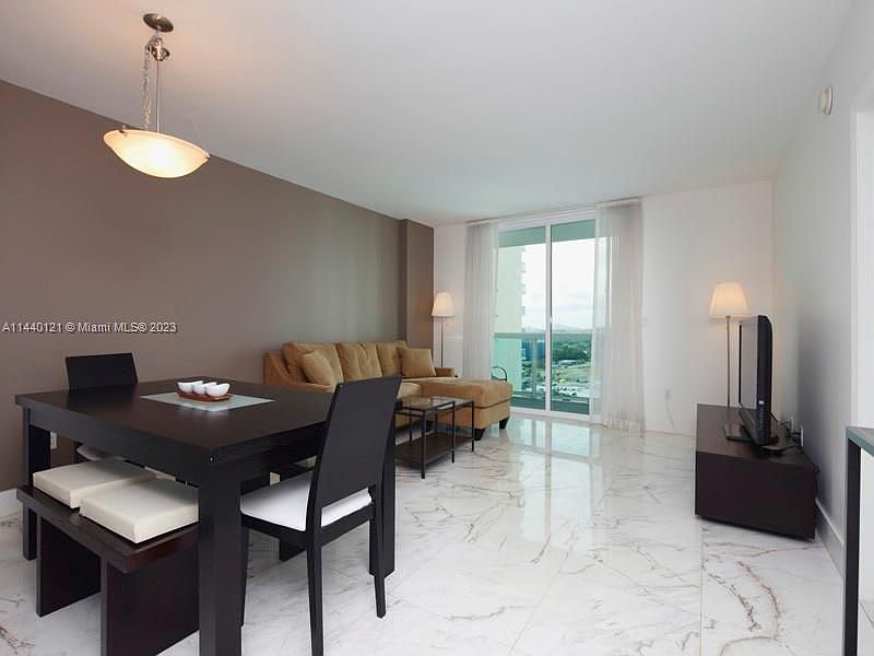 1st image of 1800 N Bayshore Dr APT 1806