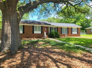 2011 Acker Dr, Albany, GA 31707