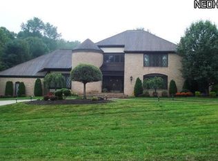 3578 N Fork Dr, Akron, OH 44333