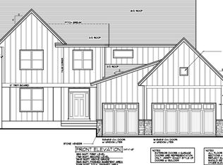 458 Bear Ct, Vadnais Heights, MN 55127
