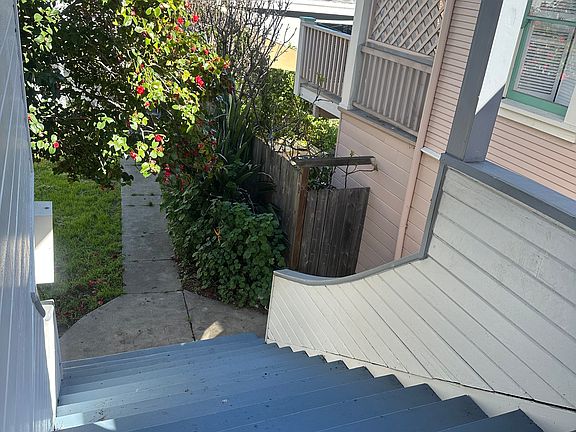 2nd image of 1019 1/2 Kentucky St #A