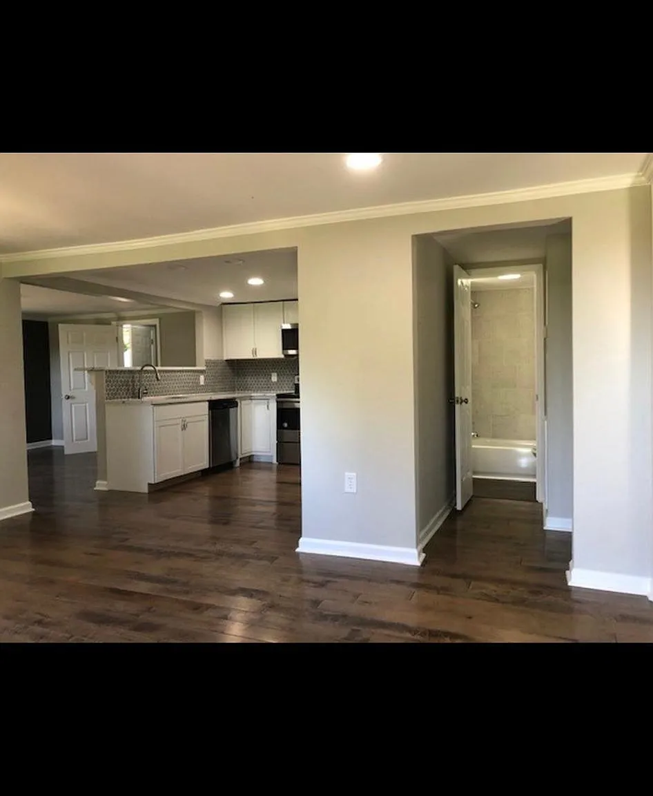 3315 Borders St — Photo 3
