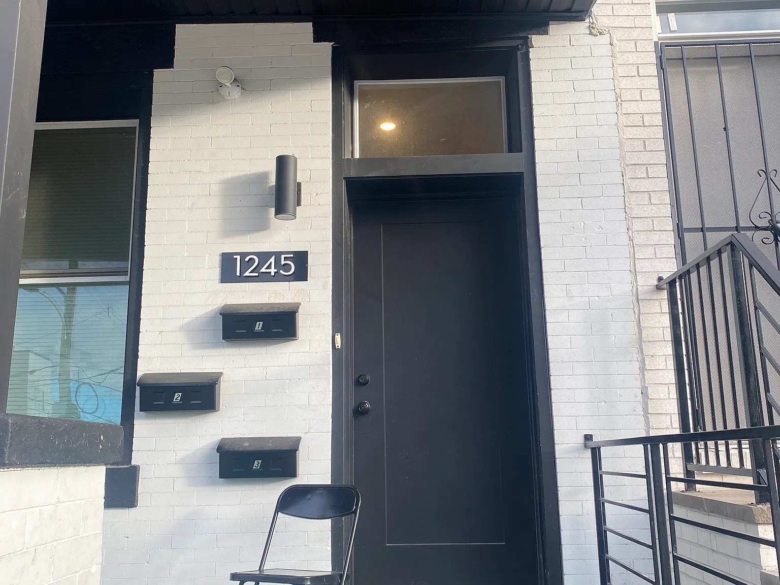 2 bed, 950 sqft, $1,280 — Photo 2
