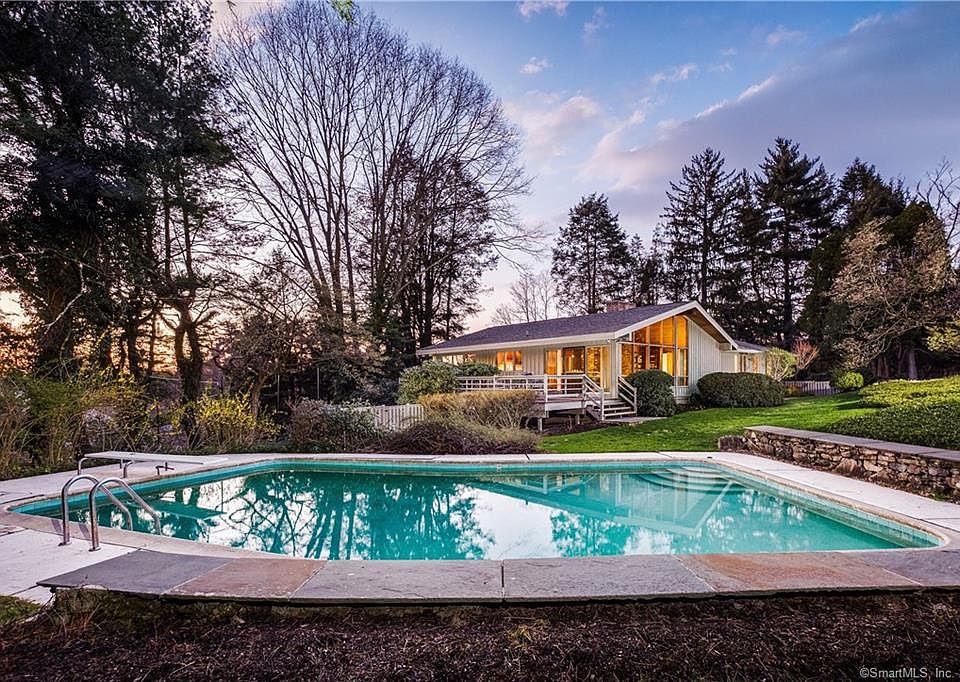 74 Cross Hwy, Westport, CT 06880 Zillow
