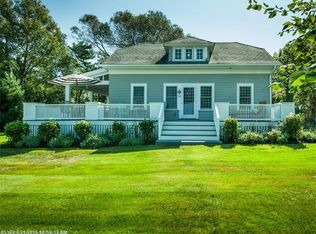 44 Beachmere Pl, Ogunquit, ME 03907
