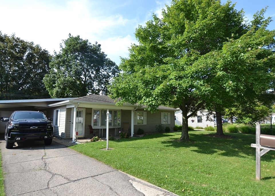 1st image of 1309 W Royale Dr