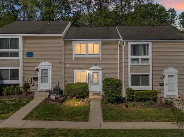 1240 Gemini Dr, Annapolis, MD 21403