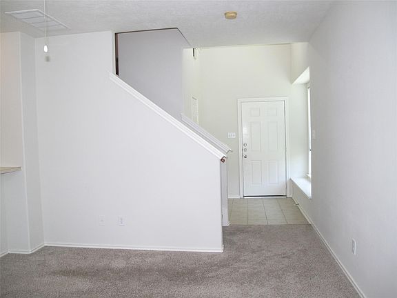 4th image of 14322 Fairbuff Ln