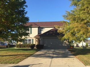 216 Pixy Ct, Greenfield, IN 46140