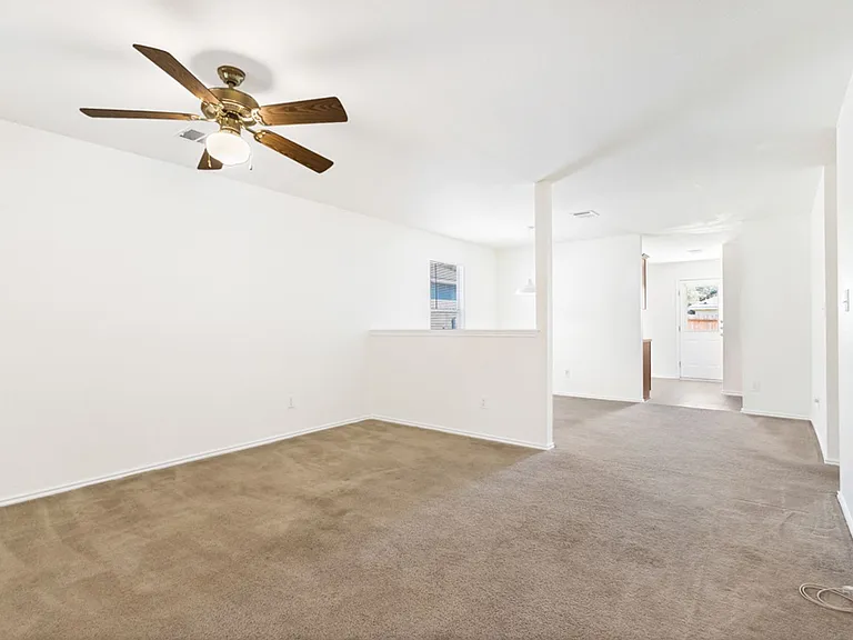 8519 Snakeweed Dr — Photo 6