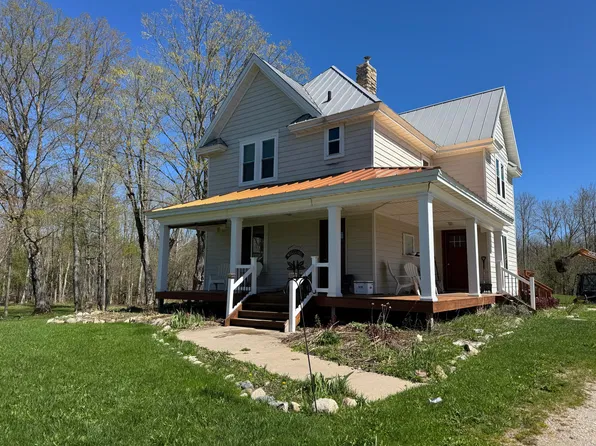 N8837 33 #H, Curtis, MI 49820