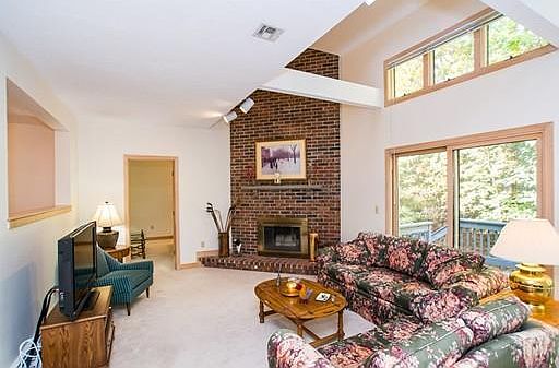 3rd image of 3 Cherrywood Ln