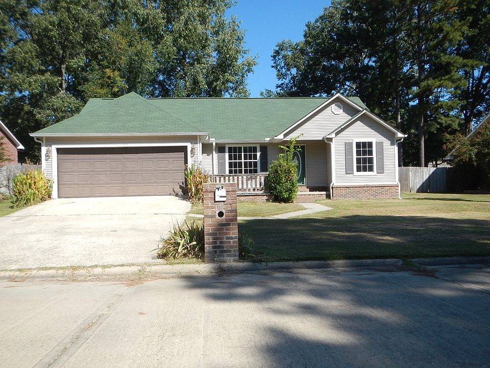 1st image of 2616 Bambi Ln