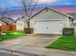 1045 W Loon St, Meridian, ID 83642