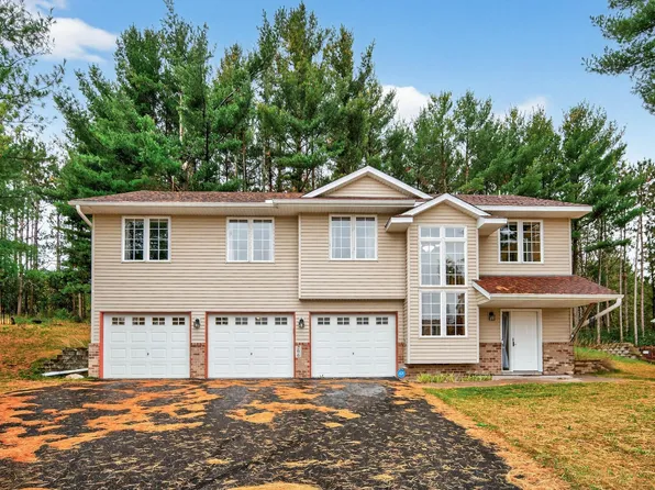 206 Red Pine Dr, Somerset, WI 54025