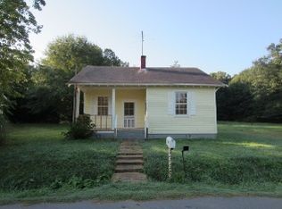 24 Ames St, Seneca, SC 29678