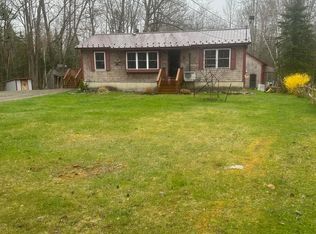 29 Pineview Ave, Glenburn, ME 04401