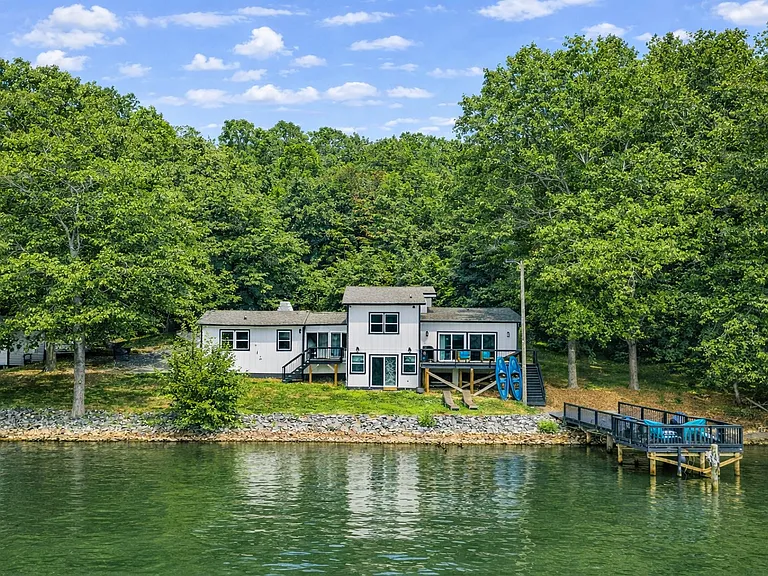 3600 Sadler Rd — Photo 30