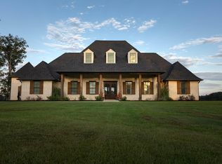 210 Grandview Dr, Chatham, LA 71226