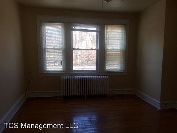 5th image of 5739 Ogontz Ave