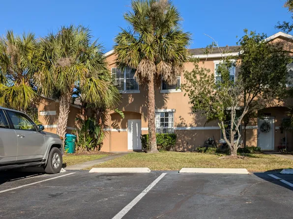 14039 Boca Key Dr, Orlando, FL 32824