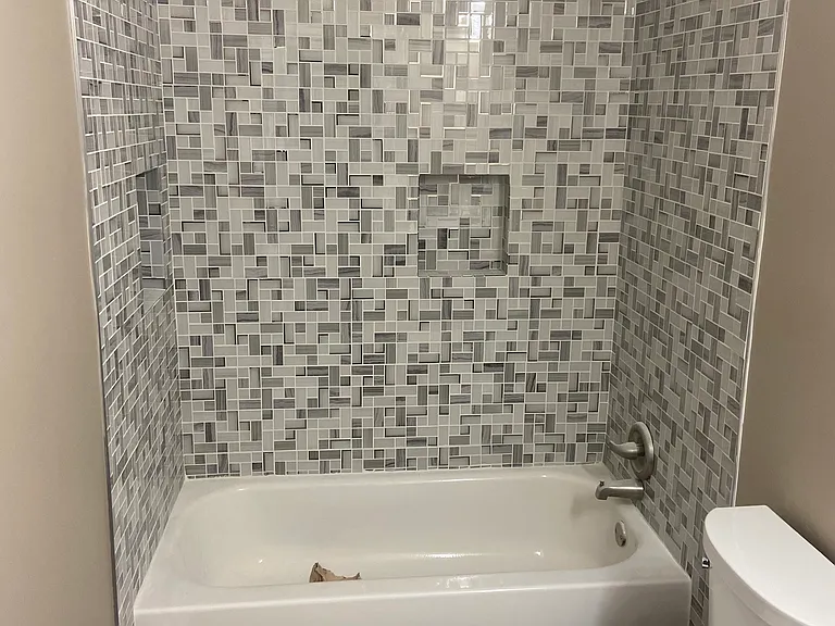 2306 Carrollton Ave #4 — Photo 2