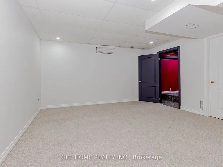 5180 Blue Spruce Ave — Photo 41