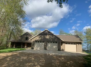 36595 Daybreak Dr, Cohasset, MN 55721