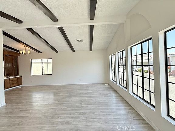3rd image of 530 W Devonshire Ave Space 65