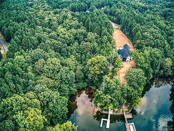 4th image of 246 Windingwood Dr