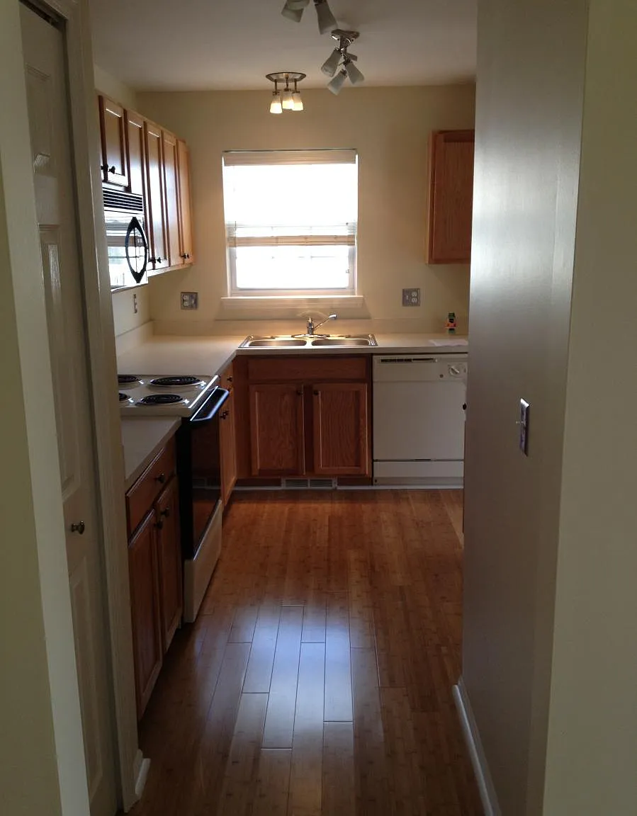 1790 Deepwood Cir — Photo 2