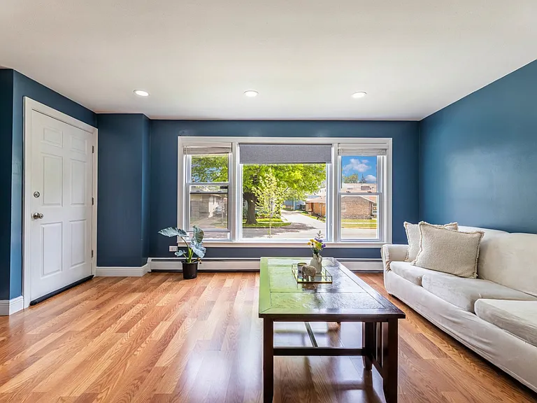 3838 Ridgeland Ave #1 — Photo 3