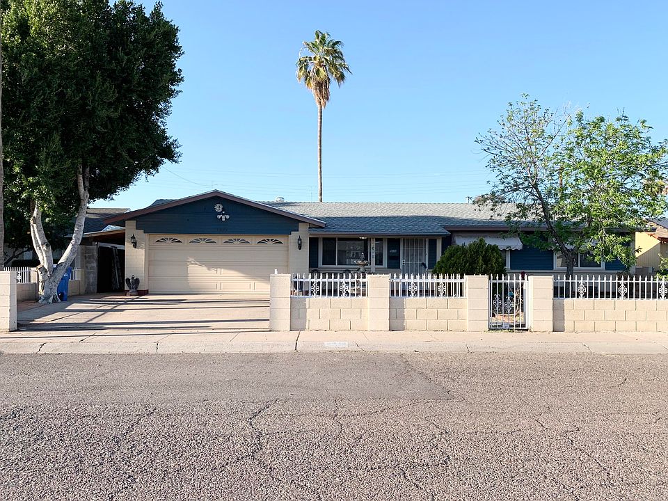 1st image of 3934 W Palmaire Dr