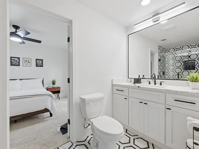 508 W White Ave — Photo 25
