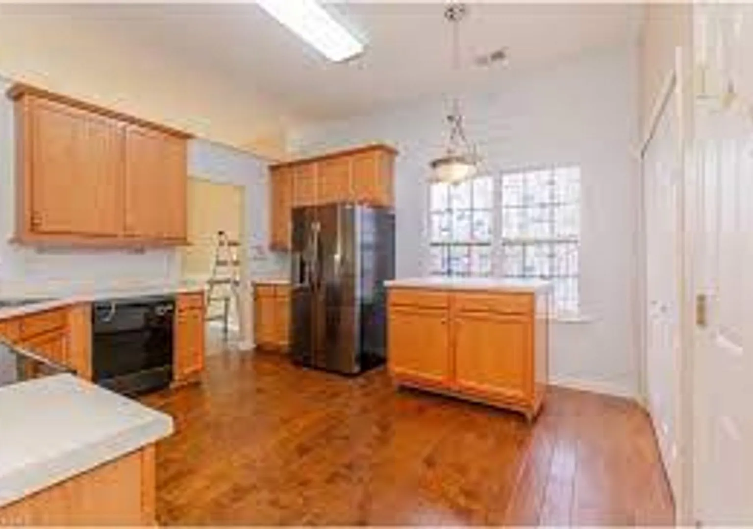 3bed in Coble Farms — Photo 4