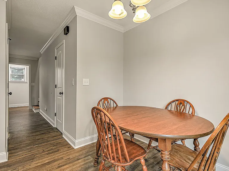 348 River Rd #A6 — Photo 16