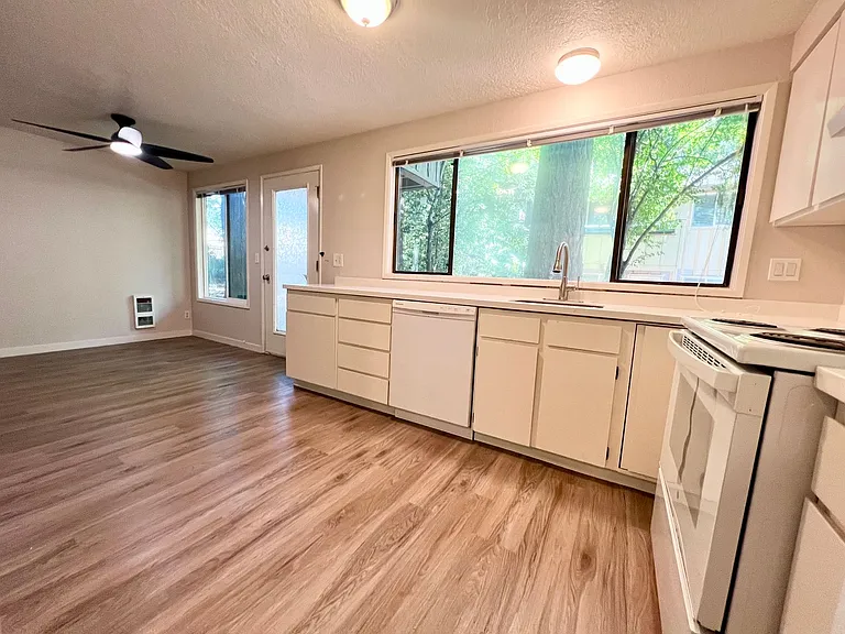 6951 SW Montauk Cir — Photo 9
