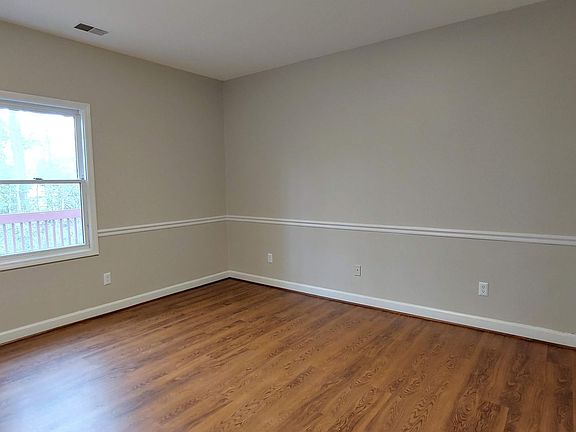 3rd image of 609 S Lake Dr APT 24